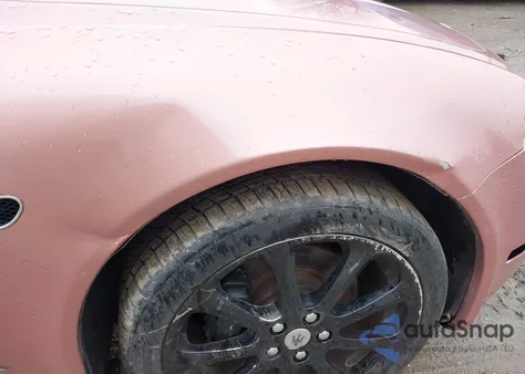 2005 Maserati Quattroporte z USA, uszkodzony, nr VIN ZAMCE39A450014479